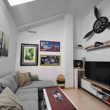 מדריד Apartamento Recien Reformado En Barajas Pueblo מראה חיצוני תמונה
