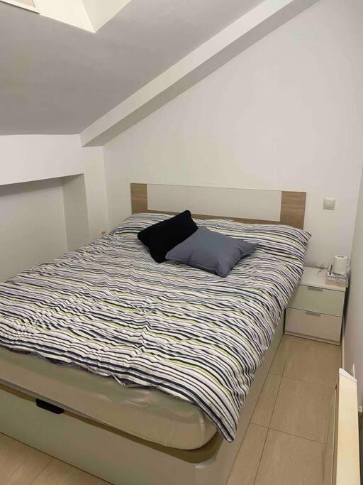 מדריד Apartamento Recien Reformado En Barajas Pueblo מראה חיצוני תמונה