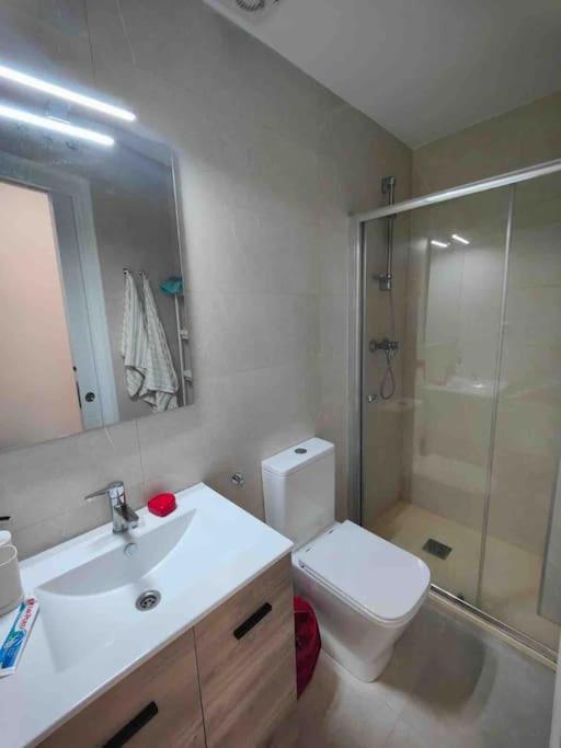 מדריד Apartamento Recien Reformado En Barajas Pueblo מראה חיצוני תמונה